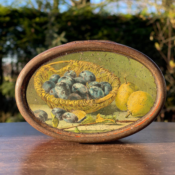 Antiek blik met stilleven van peren en pruimen - Bamestra Curiosa